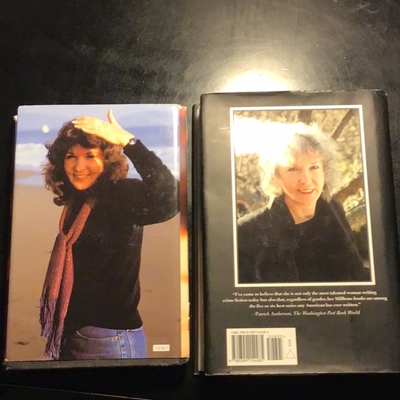 2 Sue Grafton books, I and T - Picture 2 of 3
